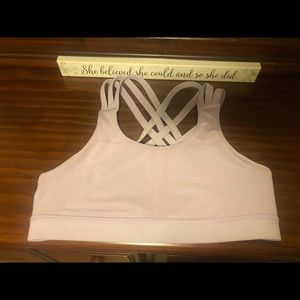 Lululemon sports bra